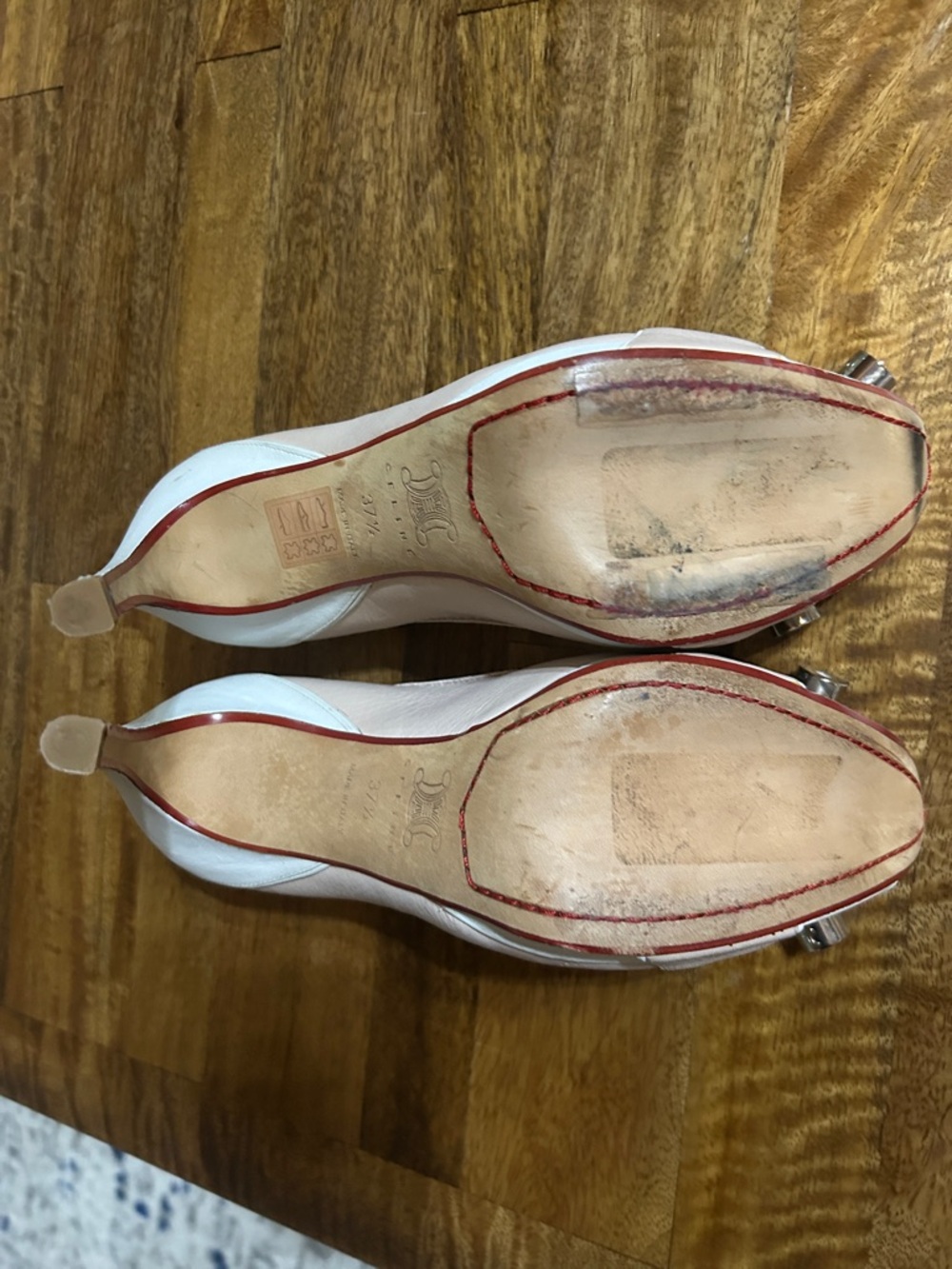 Celine Leather Tassel Accents Pumps
Women's Size size 37 1/2 (US 7-7 1/2) - Picture 10 of 11